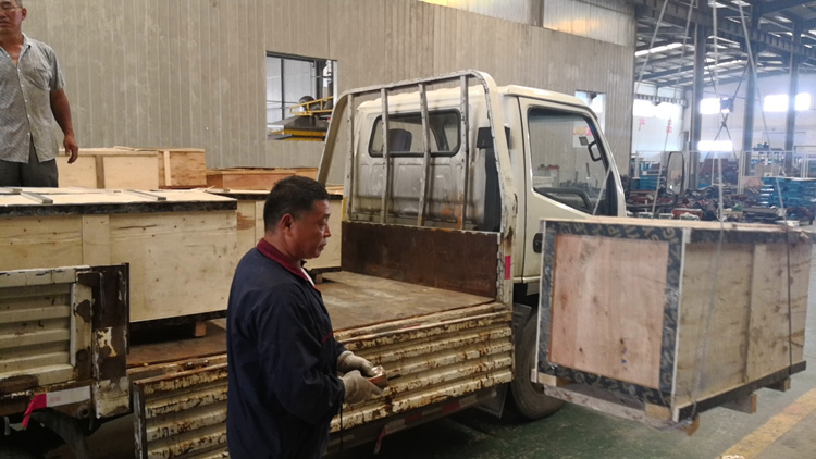 山東礦安一批減速機(jī)在生產(chǎn)車(chē)間檢驗(yàn)合格發(fā)貨