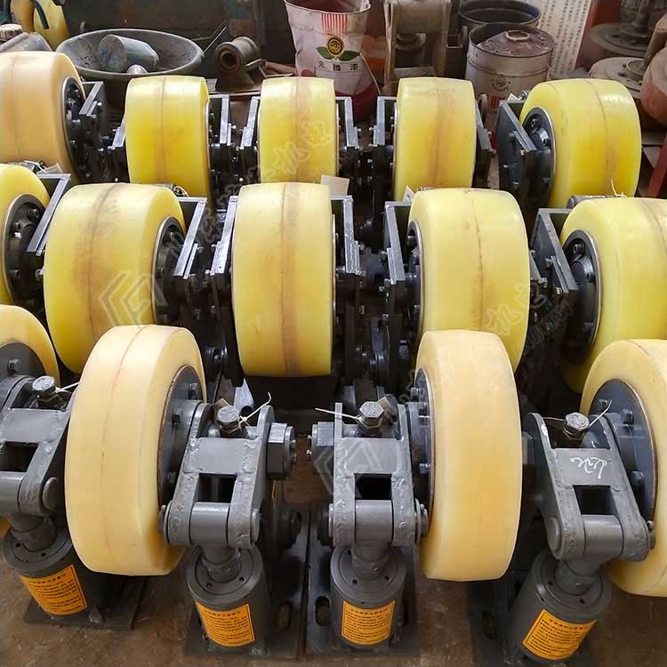 山東礦安機(jī)電一批滾輪罐耳發(fā)往山西臨汾