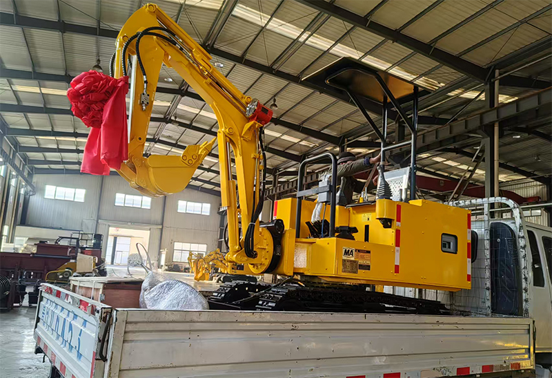 熱銷！又一臺礦用挖掘機(jī)裝車發(fā)貨！